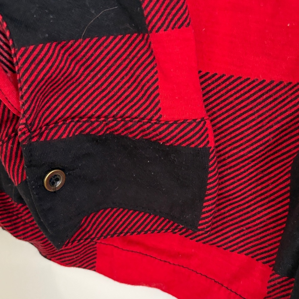 New York Laundry women’s  Black and Red‎ Checkered Shirt - Picture 3 of 5
